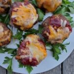 mini meatloaves