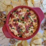 buffalo chicken and bacon dip