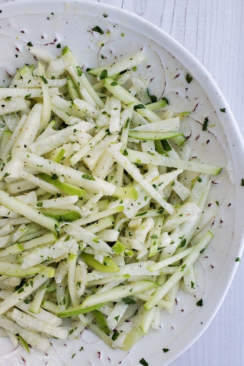 Jicama & Green Apple Slaw